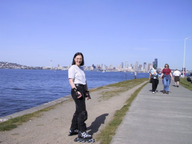 Alin Constantin's Photography - Roller-blading in a sunny afternoon at Alky Beach
(Click on the picture for the full-size version)