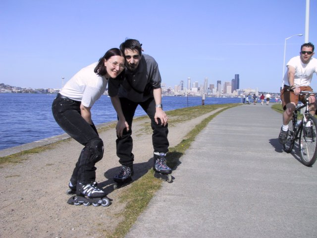 Roller-blading in a sunny afternoon at Alky Beach
(Click on the picture for the full-size version)