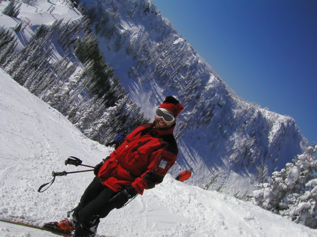 At Stevens Pass, 02-23-2003
(Click on the picture for the full-size version)