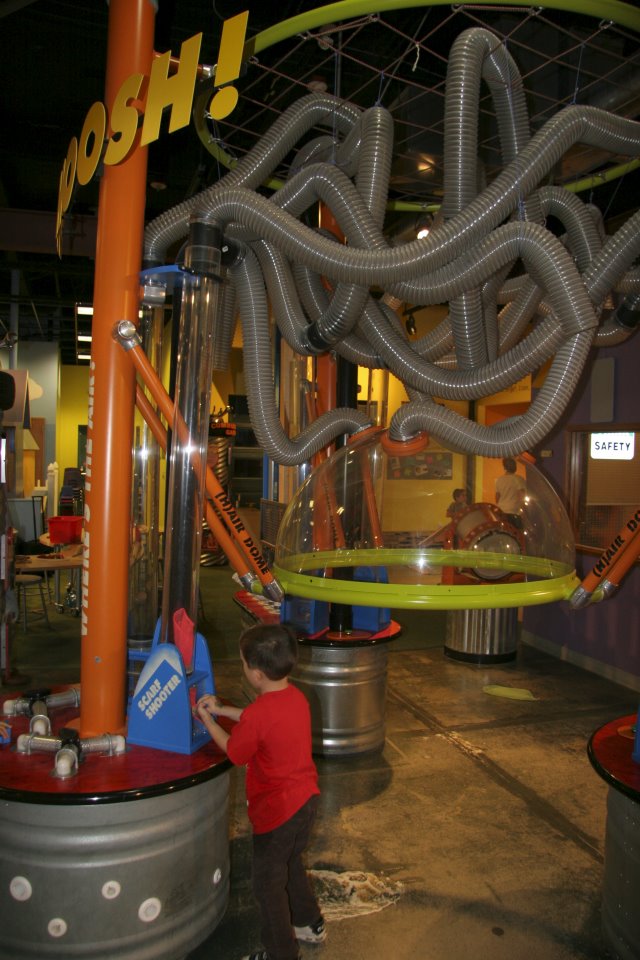 At Kids Quest Museum, Factoria
(Click on the picture for the full-size version)