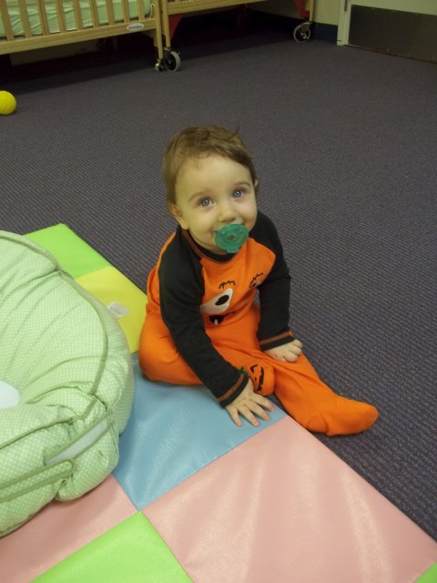 Radu in daycare (Infant room)
(Click on the picture for the full-size version)