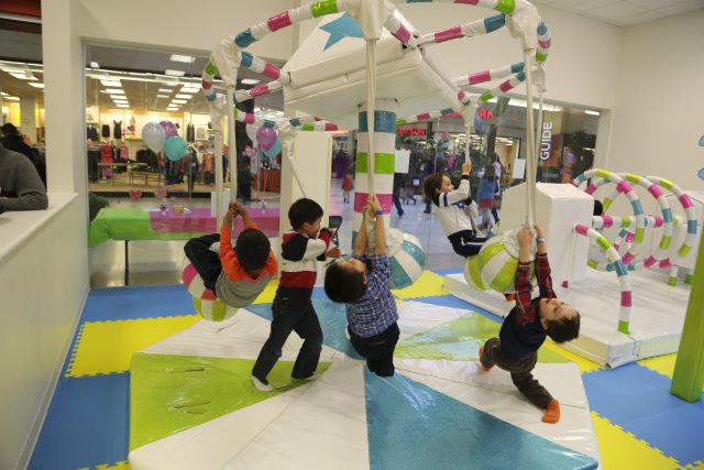 William's birthday, 1/27
(Click on the picture for the full-size version)