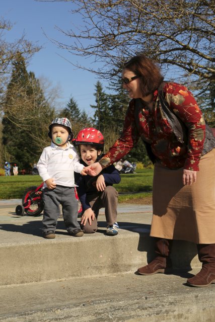 In Crossroads parks, 03/30
(Click on the picture for the full-size version)