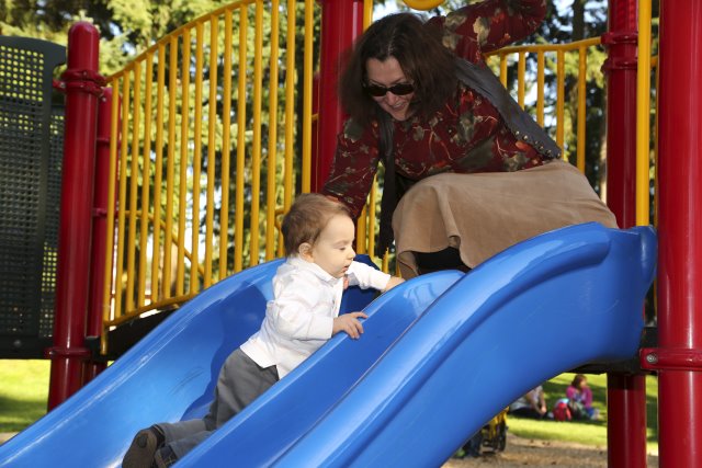 In Crossroads parks, 03/30
(Click on the picture for the full-size version)