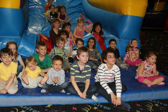 Robert Birthday, 03/31
(Click on the picture for the full-size version)