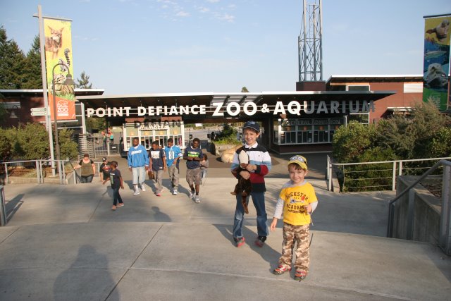Point Defiance Zoo, Tacoma, 9/21
(Click on the picture for the full-size version)