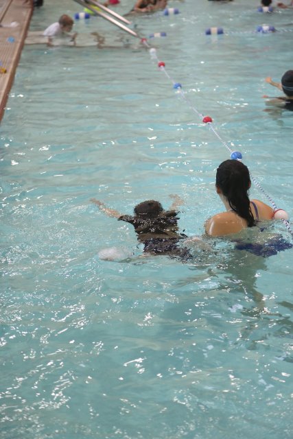 Swimming class, 10/18
(Click on the picture for the full-size version)