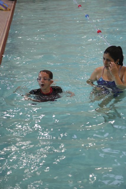 Swimming class, 10/18
(Click on the picture for the full-size version)