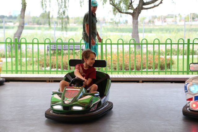 Vacation in Romania 2016, Bucuresti
(Click on the picture for the full-size version)