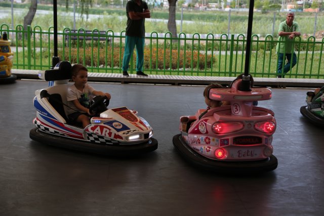 Vacation in Romania 2016, Bucuresti
(Click on the picture for the full-size version)