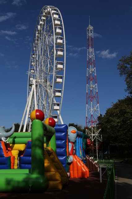 Vacation in Romania 2016, Bucuresti
(Click on the picture for the full-size version)