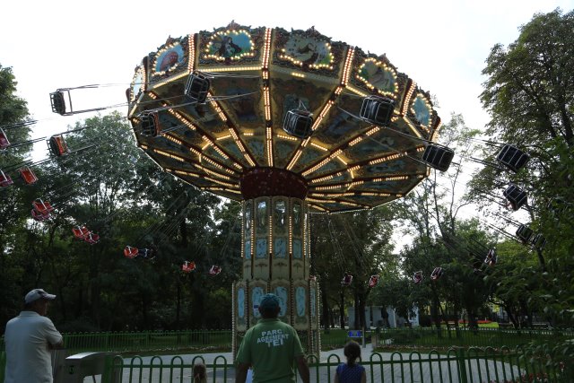 Vacation in Romania 2016, Bucuresti
(Click on the picture for the full-size version)