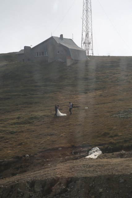 La Cota 2000
(Click on the picture for the full-size version)