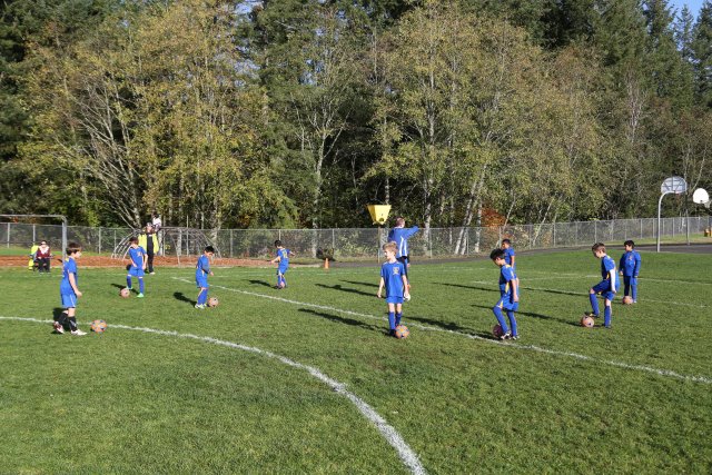 Alin Constantin's Photography - Vlad's soccer match, 10/22
(Click on the picture for the full-size version)