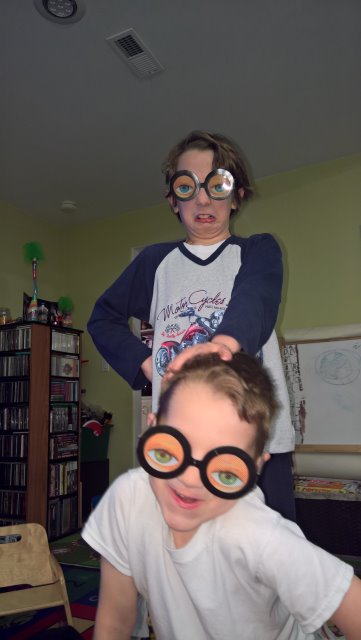 Silly glasses
(Click on the picture for the full-size version)