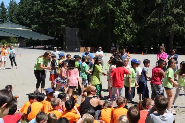 Vlad at school
(Click on the picture for the full-size version)