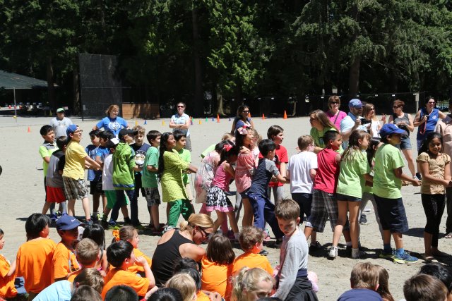 Vlad at school
(Click on the picture for the full-size version)