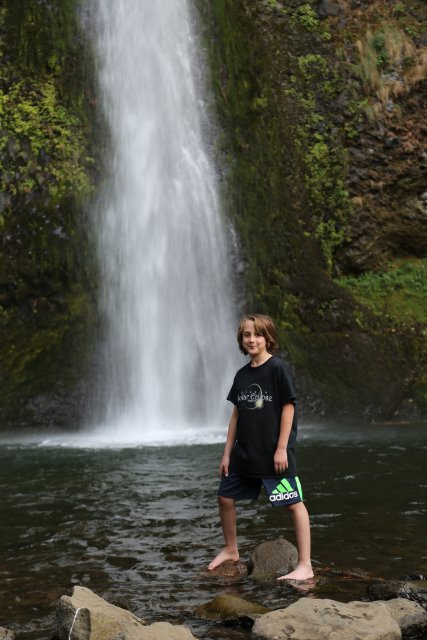 Wahkeena, Multhomah, Horsetail falls
(Click on the picture for the full-size version)