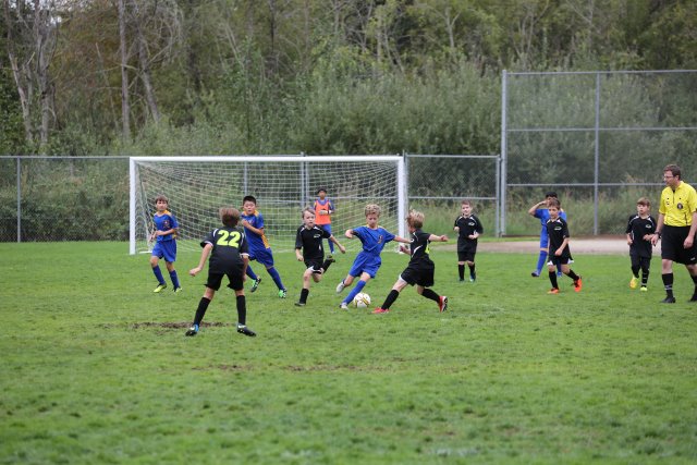 Vlad Soccer vs. Northbend FC, 9/09
(Click on the picture for the full-size version)