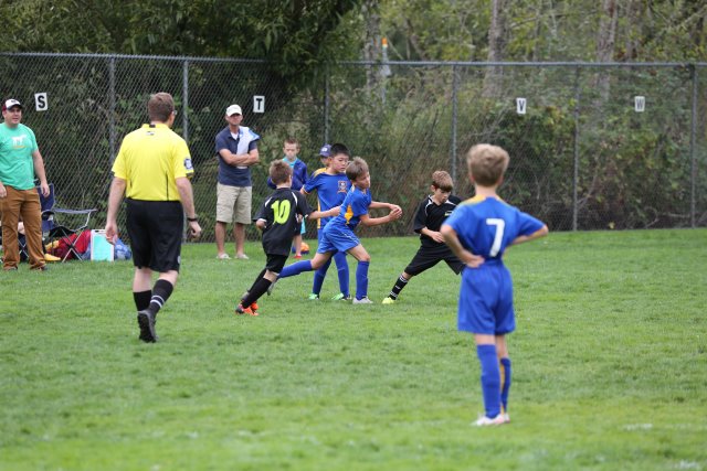 Vlad Soccer vs. Northbend FC, 9/09
(Click on the picture for the full-size version)