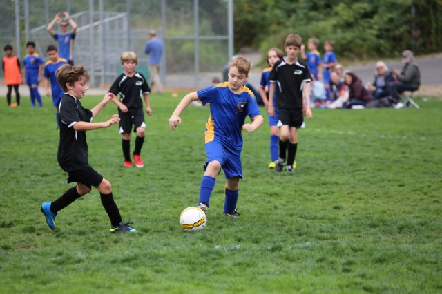 Vlad Soccer vs. Northbend FC, 9/09
(Click on the picture for the full-size version)