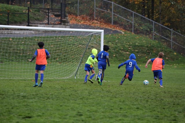 Vlad Soccer 11/04
(Click on the picture for the full-size version)