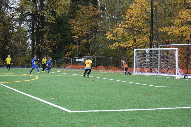 Vlad Final Soccer Match 11/11
(Click on the picture for the full-size version)