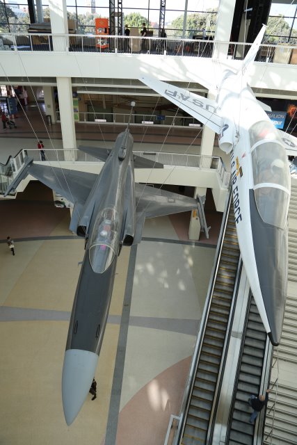 At California Science Museum, 2/22
(Click on the picture for the full-size version)