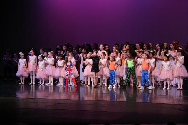 IDC Recital, Radu's HipHop, 6/9
(Click on the picture for the full-size version)