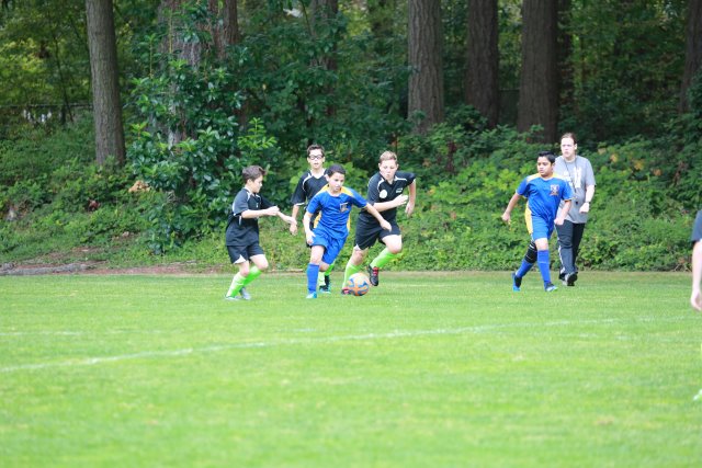 Vlad Soccer, Team pictures 9/22
(Click on the picture for the full-size version)
