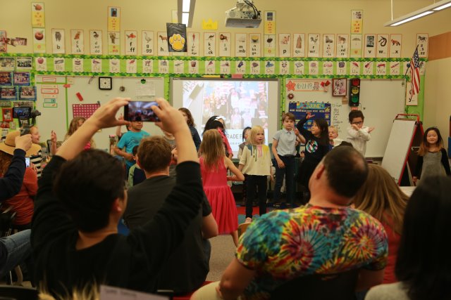 Radu graduation, 6/20
(Click on the picture for the full-size version)